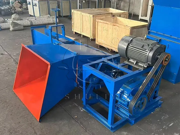 foam compactor machine