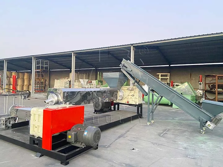 waste plastic pellet making machine