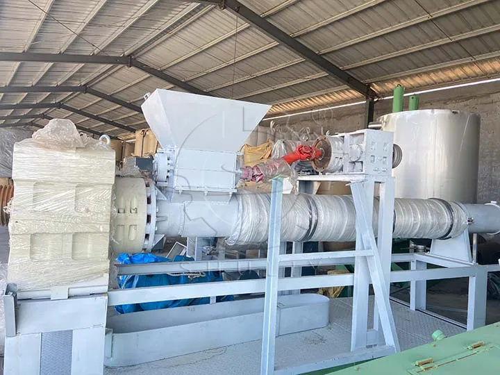 China plastic pellets machine