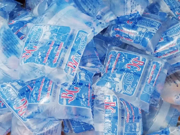 bolsas de agua de plástico