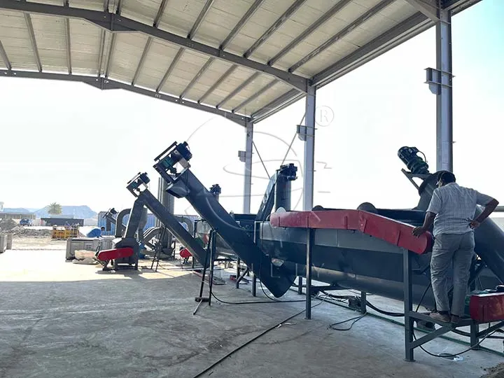 plastic recycling machine