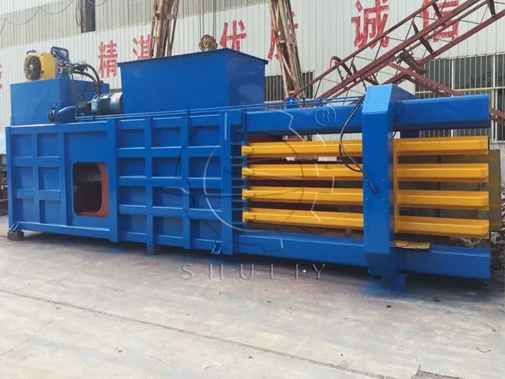 baling machine for recycling