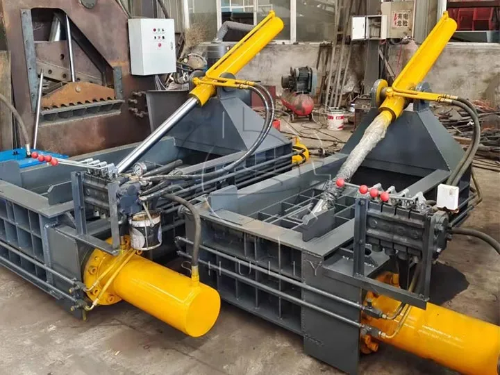 metal recycling baler