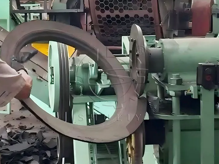 rubber strip cutting machine