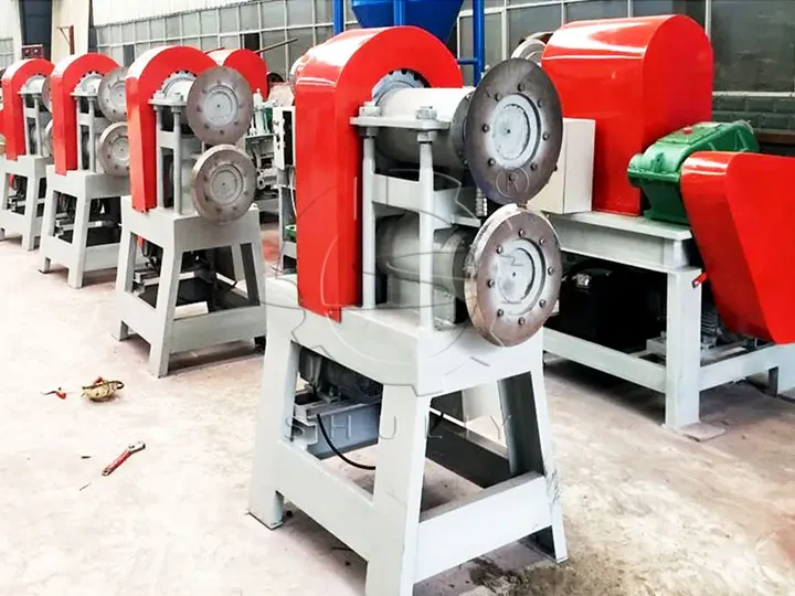 tyre strip cutting machine