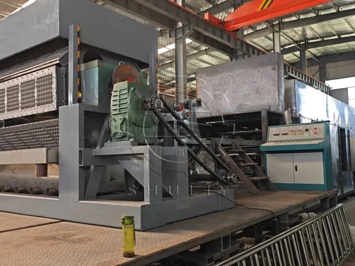 Large-scale egg tray manufacturing plant